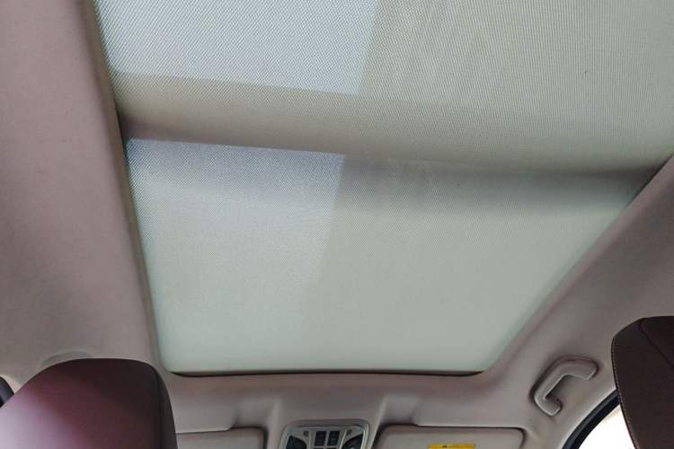 Used Wey VV6 2018 2.0T Two-Wheel-Drive Ultra-Luxury Version China V Standard Headliner