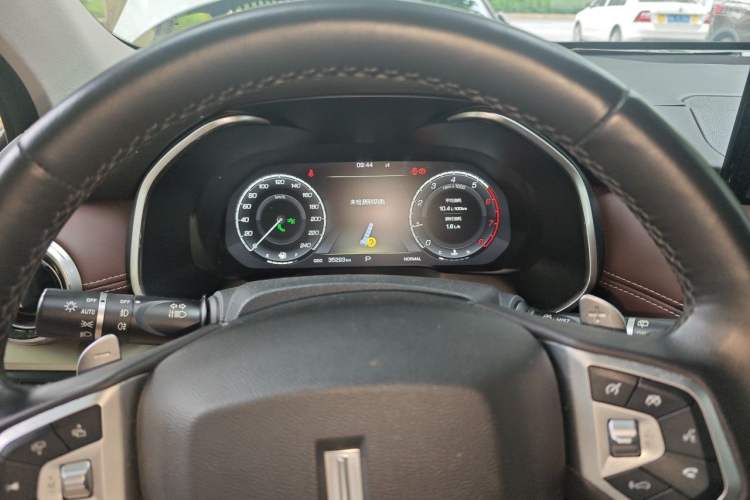 Used Wey VV6 2018 2.0T Two-Wheel Drive Flagship Version China V Standard Instrument Cluster