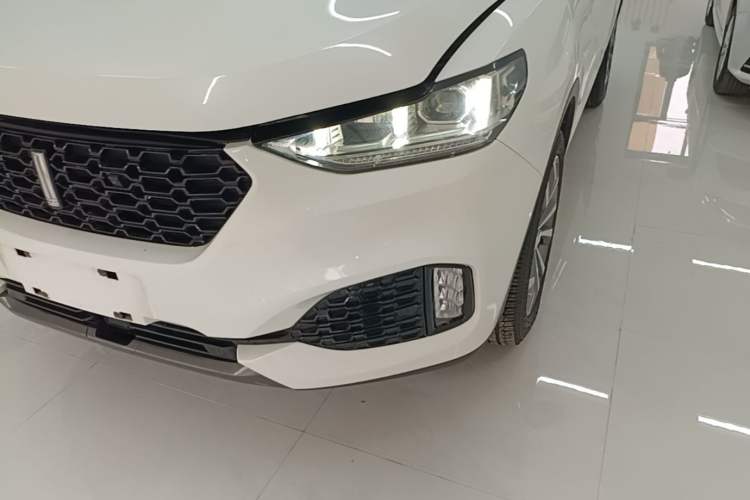 Used Wey VV6 2018 2.0T Two-Wheel-Drive Ultra-Luxury Version China V Standard Left Front Headlight