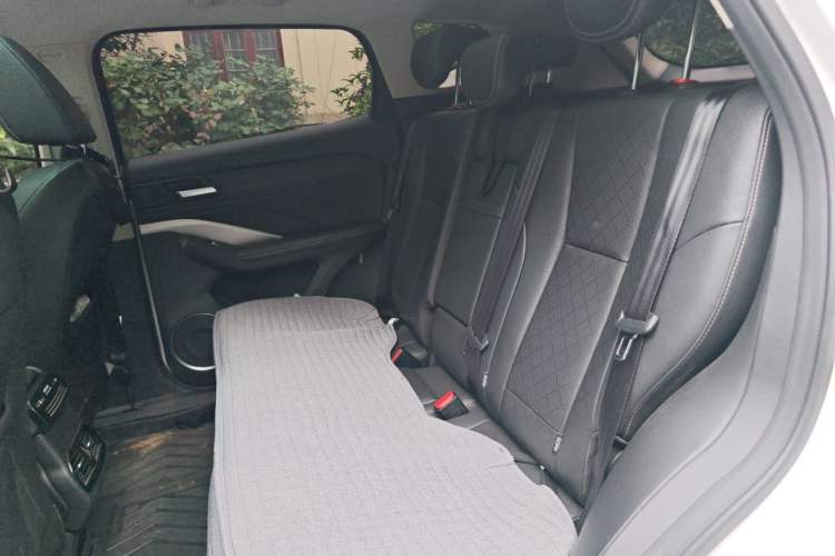 Used Wey VV6 2018 2.0T Four-Wheel Drive Flagship Version China V Standard Left Rear Seat