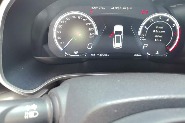 Used Wey VV6 2018 2.0T Two-Wheel Drive Flagship Version China V Standard Odometer Close Up