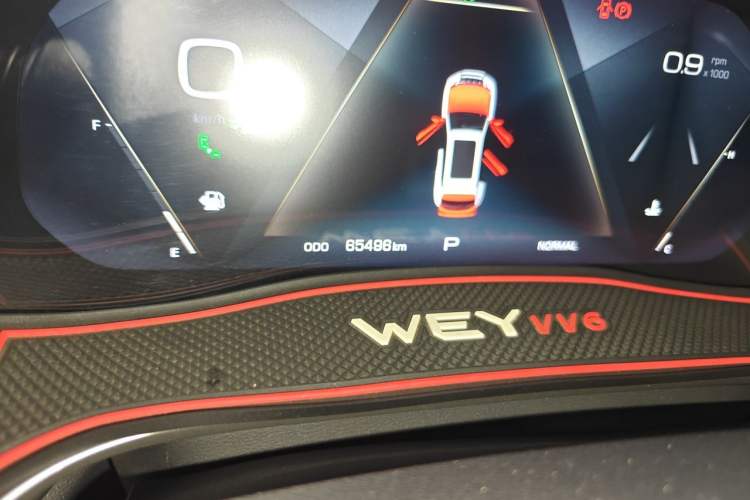 Used Wey VV6 2018 2.0T Two-Wheel-Drive Ultra-Luxury Version China V Standard Odometer Close Up