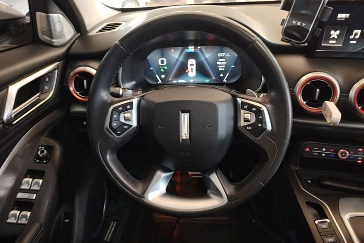 Used Wey VV6 2018 2.0T Two-Wheel-Drive Ultra-Luxury Version China V Standard Steering Wheel