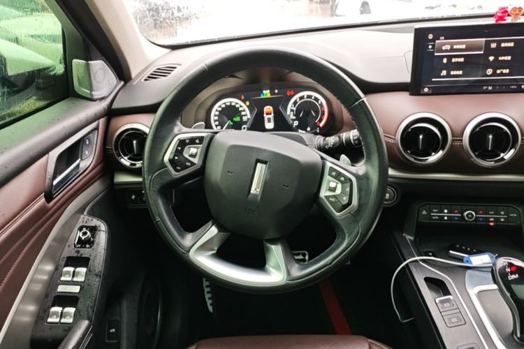 Used Wey VV6 2018 2.0T Two-Wheel-Drive Ultra-Luxury Version China V Standard Steering Wheel