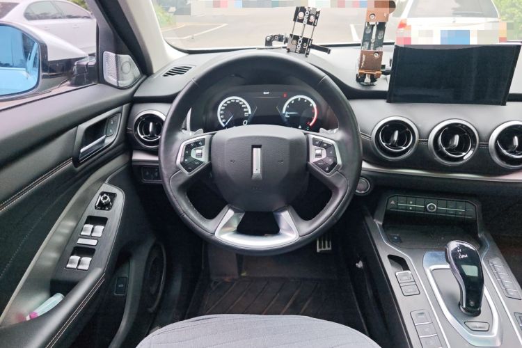 Used Wey VV6 2018 2.0T Four-Wheel Drive Flagship Version China V Standard Steering Wheel