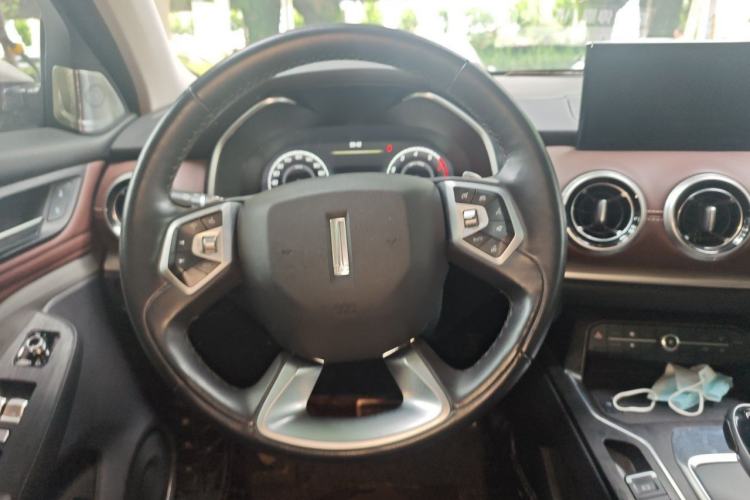 Used Wey VV6 2018 2.0T Two-Wheel Drive Flagship Version China V Standard Steering Wheel