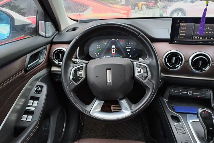 Used Wey VV6 2018 2.0T Two-Wheel Drive Flagship Version China V Standard Steering Wheel