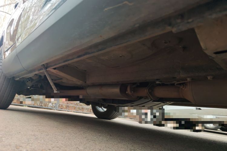 Used Wey VV6 2019 2.0T Two-Wheel-Drive Ultra-Luxury Version China VI Standard Chassis Front Right