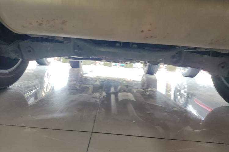 Used Wey VV6 2019 2.0T Four-Wheel Drive Flagship Version China VI Standard Chassis Rear