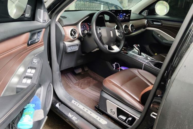 Used Wey VV6 2019 2.0T Two-Wheel-Drive Flagship Version China VI Standard Driver Seat