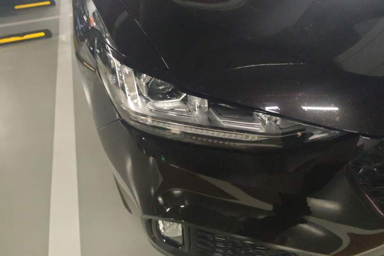 Used Wey VV6 2019 2.0T Two-Wheel-Drive Flagship Version China VI Standard Exterior 6