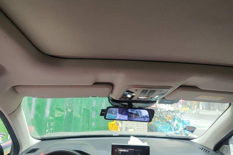 Used Wey VV6 2019 2.0T Two-Wheel-Drive Ultra-Luxury Version China VI Standard Headliner