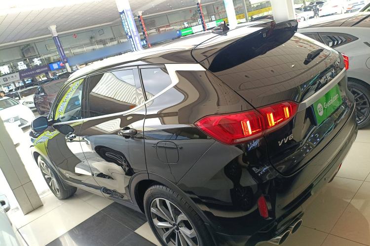Used Wey VV6 2019 2.0T Two-Wheel-Drive Flagship Version China VI Standard Left Side