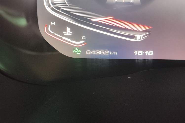 Used Wey VV6 2019 2.0T Four-Wheel Drive Flagship Version China VI Standard Odometer Close Up