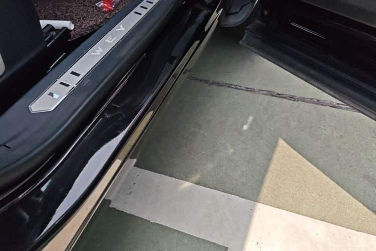 Used Wey VV6 2019 2.0T Two-Wheel-Drive Flagship Version China VI Standard Right Side Sill