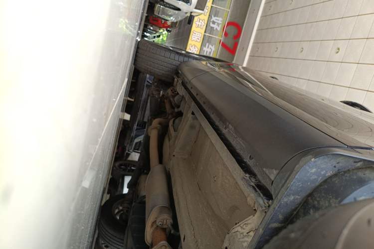 Used Wey VV6 2019 2.0T Two-Wheel-Drive Flagship Version China VI Standard Right Side Sill