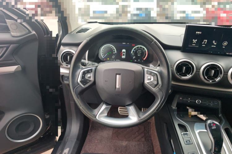 Used Wey VV6 2019 2.0T Two-Wheel-Drive Ultra-Luxury Version China VI Standard Steering Wheel