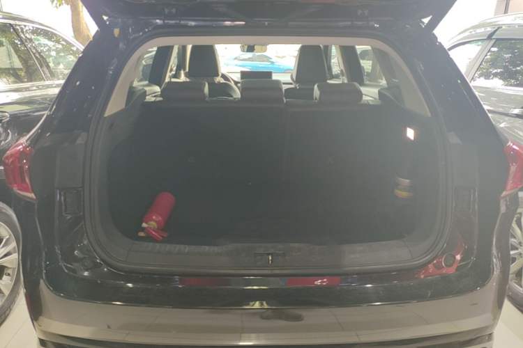Used Wey VV6 2019 2.0T Four-Wheel Drive Flagship Version China VI Standard Trunk