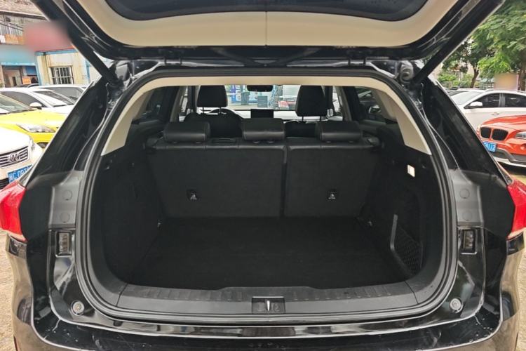 Used Wey VV6 2019 2.0T Two-Wheel-Drive Flagship Version China VI Standard Trunk