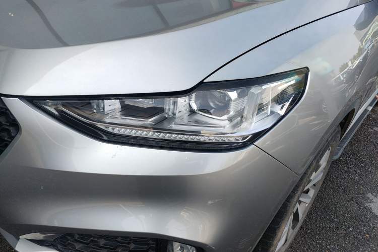Used Wey VV6 2019 2.0T Two-Wheel-Drive Flagship Version China VI Standard Left Front Headlight