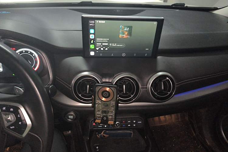 Used Wey VV6 2019 2.0T Two-Wheel-Drive Ultra-Luxury Version China VI Standard Audio And AC Panel