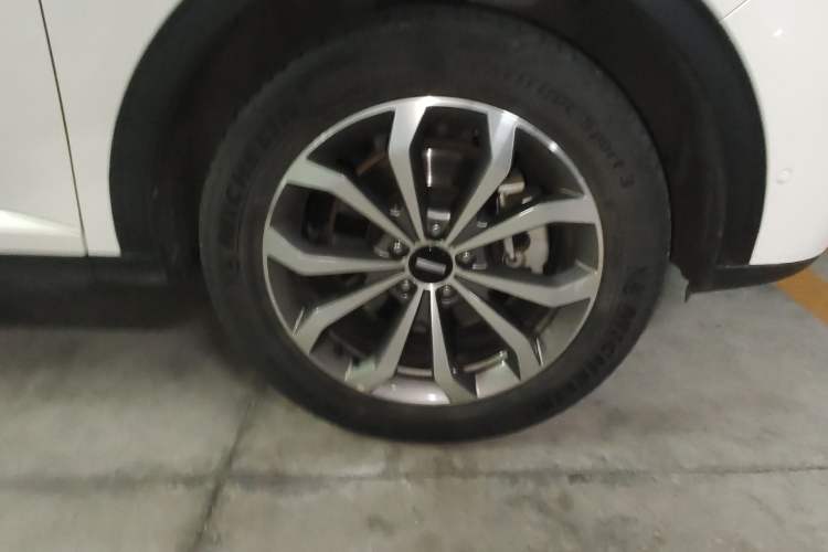 Used Wey VV6 2019 2.0T Four-Wheel Drive Flagship Version China VI Standard Exterior 7