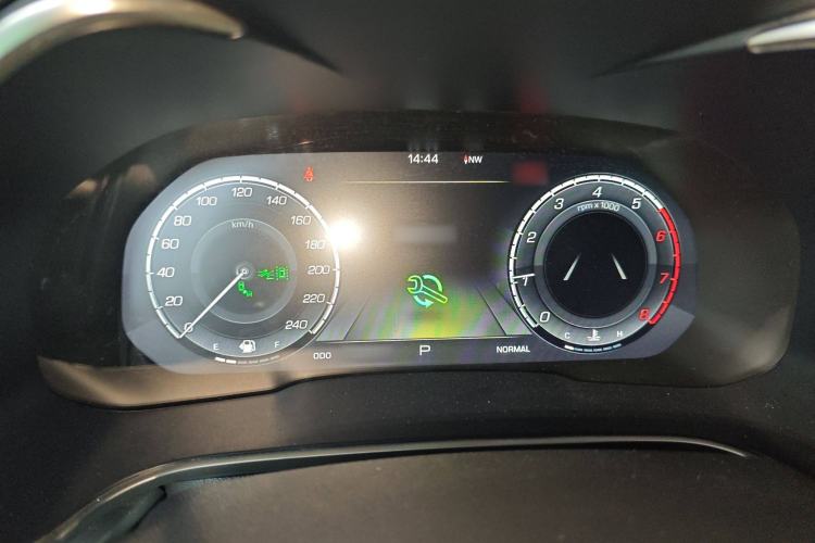Used Wey VV6 2019 2.0T Two-Wheel-Drive Ultra-Luxury Version China VI Standard Instrument Cluster