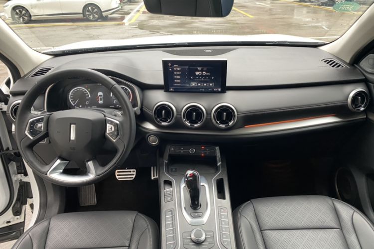 Used Wey VV6 2019 2.0T Two-Wheel-Drive Flagship Version China VI Standard Interior 1