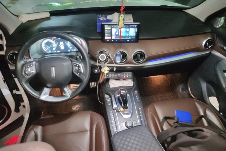 Used Wey VV6 2019 2.0T Four-Wheel Drive Flagship Version China VI Standard Interior 2