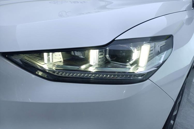 Used Wey VV6 2019 2.0T Two-Wheel-Drive Flagship Version China VI Standard Left Front Headlight