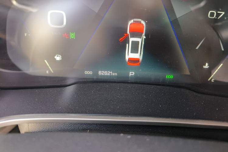 Used Wey VV6 2019 2.0T Two-Wheel-Drive Flagship Version China VI Standard Odometer Close Up