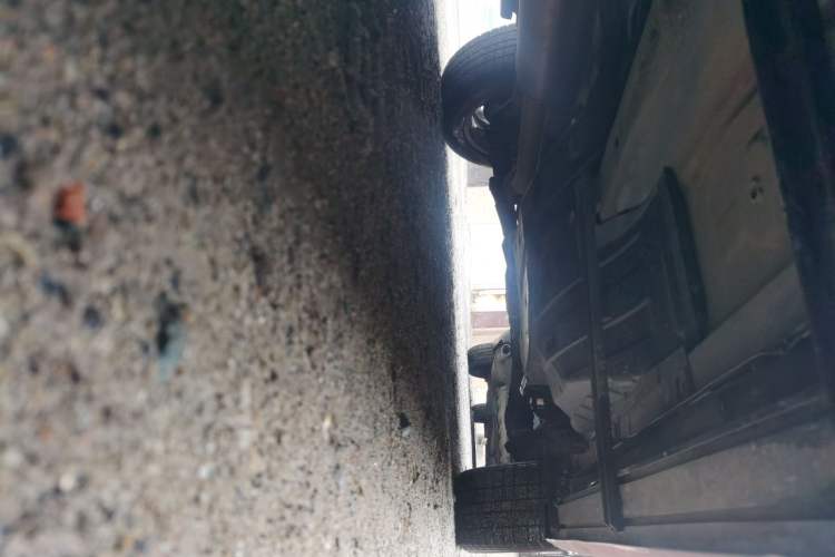 Used Wey VV6 2020 2.0T Four-Wheel Drive Zhiyu+ Chassis Front Left