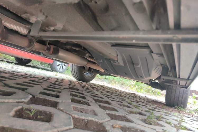 Used Wey VV6 2020 2.0T Two-Wheel Drive Smart Protection+ Chassis Front Left
