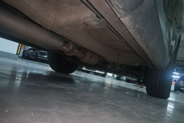 Used Wey VV6 2020 2.0T Two-Wheel Drive Smart Protection+ Chassis Front Right