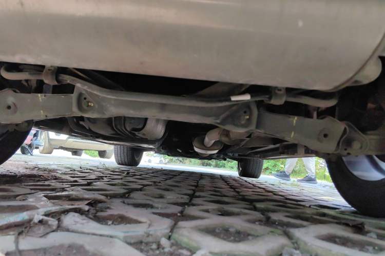 Used Wey VV6 2020 2.0T Two-Wheel Drive Smart Protection+ Chassis Rear