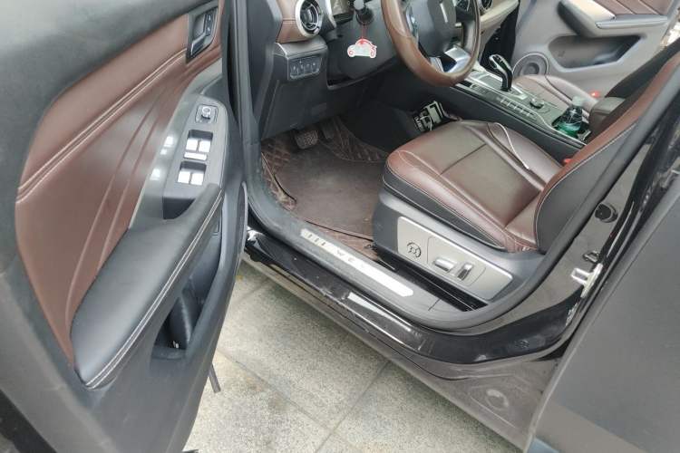 Used Wey VV6 2020 2.0T Two-Wheel Drive Smart Protection+ Driver Seat