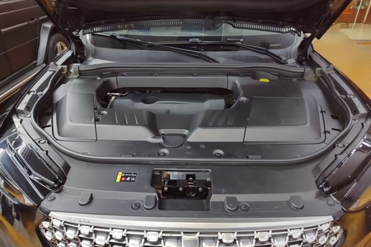 Used Wey VV6 2020 2.0T Two-Wheel Drive Collie SmartDrive+ Engine Bay