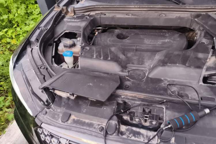Used Wey VV6 2020 2.0T Two-Wheel Drive Smart Enjoyment+ Engine Bay Right