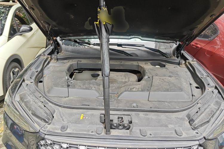 Used Wey VV6 2020 2.0T Four-Wheel Drive Zhiyu+ Engine Bay
