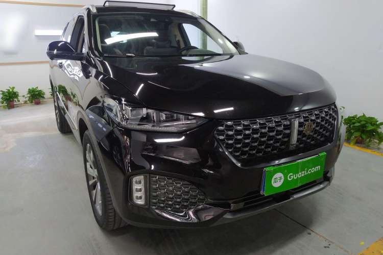 Used Wey VV6 2020 2.0T Two-Wheel Drive Smart Protection+ Front Right 45 Deg