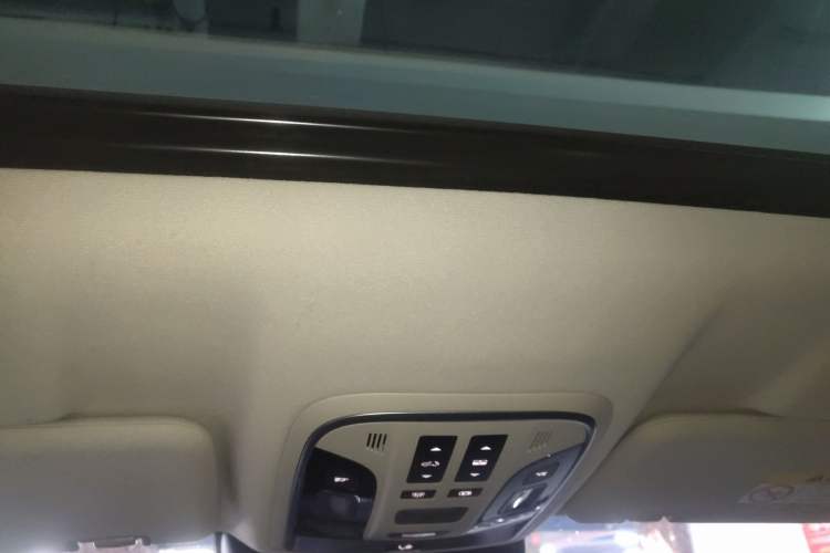 Used Wey VV6 2020 2.0T Four-Wheel Drive Zhiyu+
