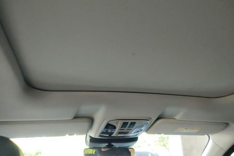 Used Wey VV6 2020 2.0T Two-Wheel Drive Smart Protection+ Headliner