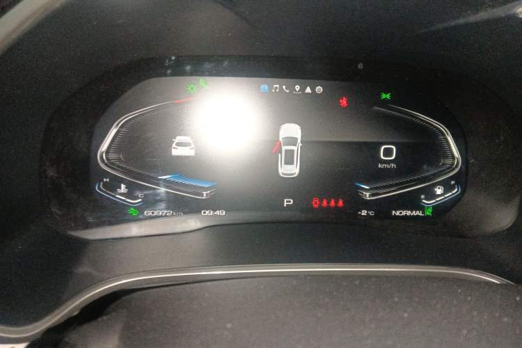 Used Wey VV6 2020 2.0T Two-Wheel Drive Smart Protection+ Instrument Cluster