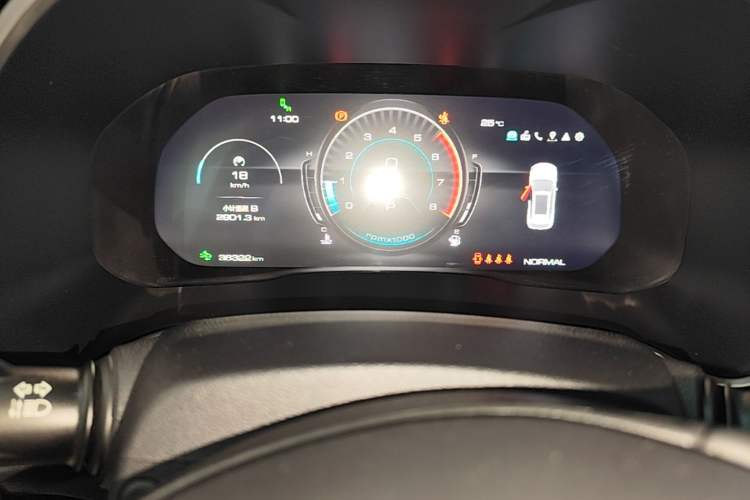 Used Wey VV6 2020 2.0T Two-Wheel Drive Smart Enjoyment+ Instrument Cluster