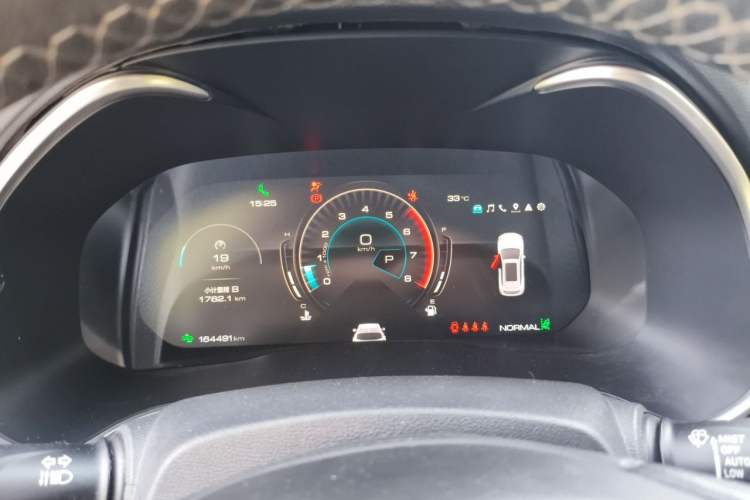 Used Wey VV6 2020 2.0T Two-Wheel Drive Smart Protection+ Instrument Cluster