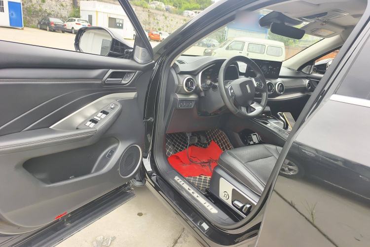 Used Wey VV6 2020 2.0T Four-Wheel Drive Zhiyu+ Interior 3