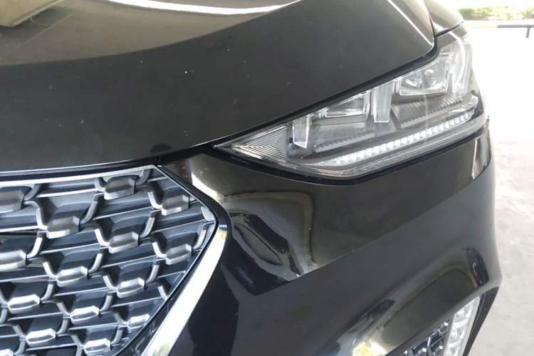 Used Wey VV6 2020 2.0T Two-Wheel Drive Smart Protection+ Left Front Headlight