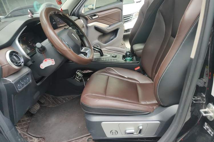 Used Wey VV6 2020 2.0T Two-Wheel Drive Smart Protection+ Left Front Seat
