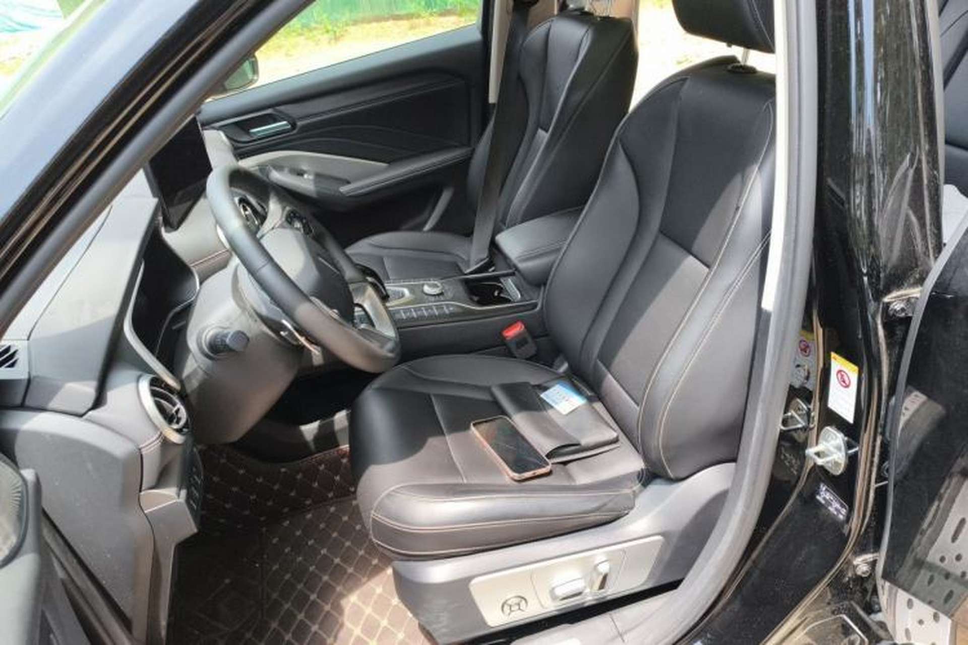 Used Wey VV6 2020 2.0T Two-Wheel Drive Smart Protection+ Left Front Seat