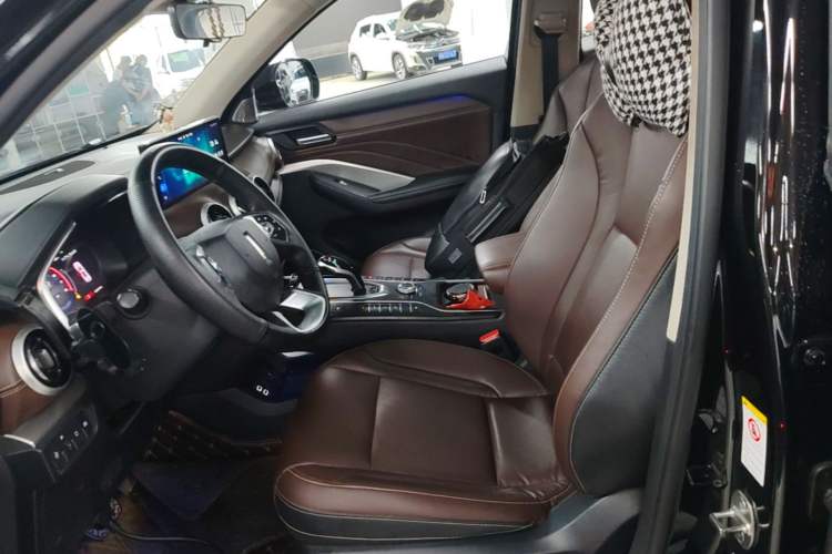 Used Wey VV6 2020 2.0T Two-Wheel Drive Smart Protection+ Left Front Seat
